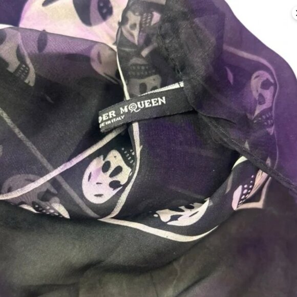 Alexander McQueen Scarf - Picture 4 of 6